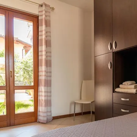 Welcomely - Il Giardino Di Lilly Apartment *